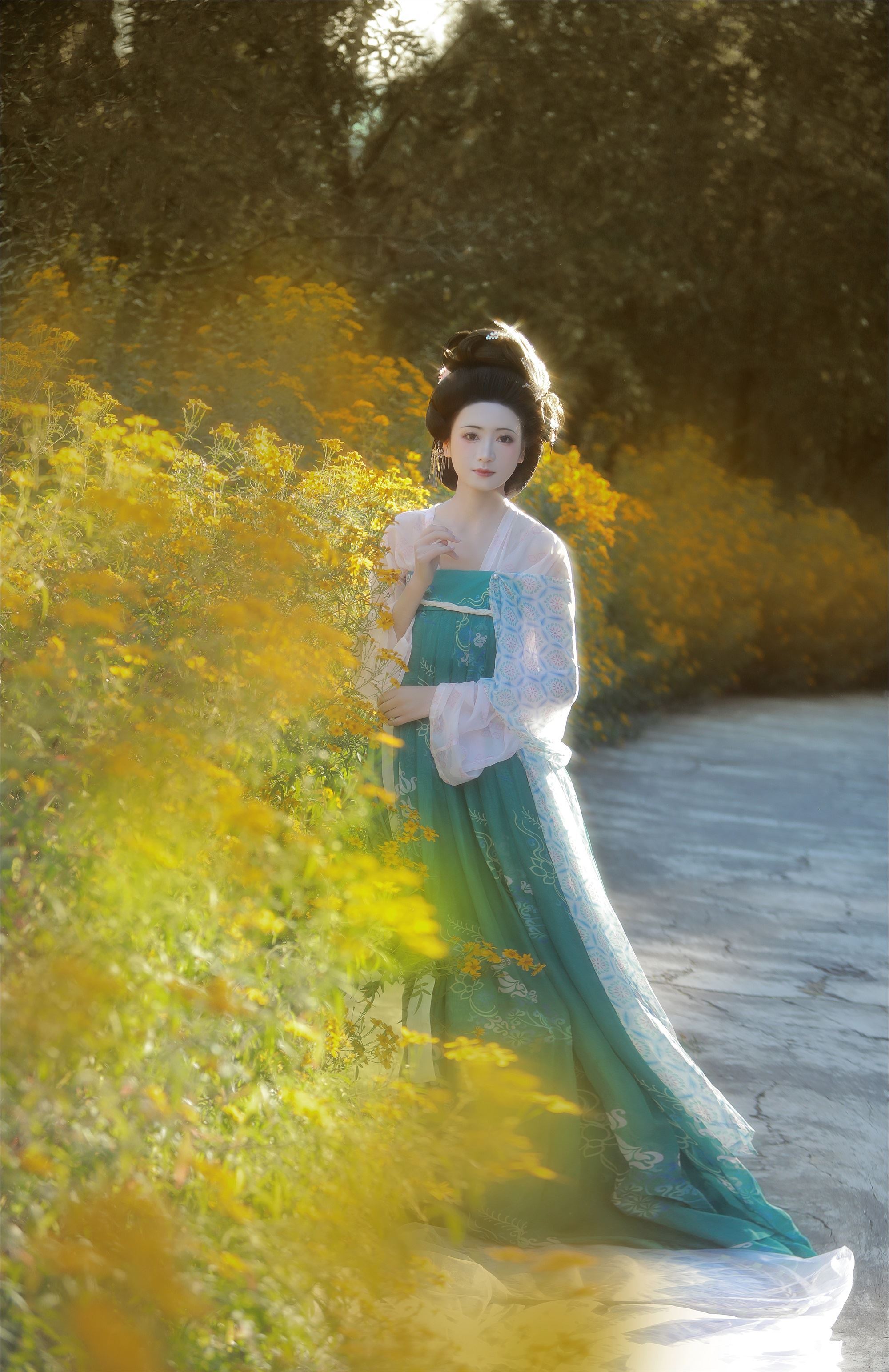 YITUYU艺图语 2025.01.25 橙黄橘绿时 瑜瑾